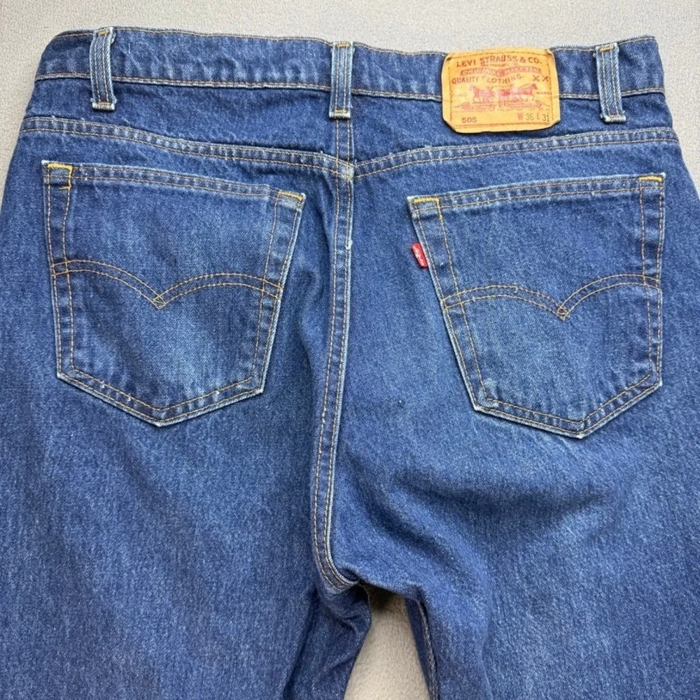 VTG Levis 505 Jeans Regular Straight Fit 36x31 (FIT 35x31) USA Made 90's Retro